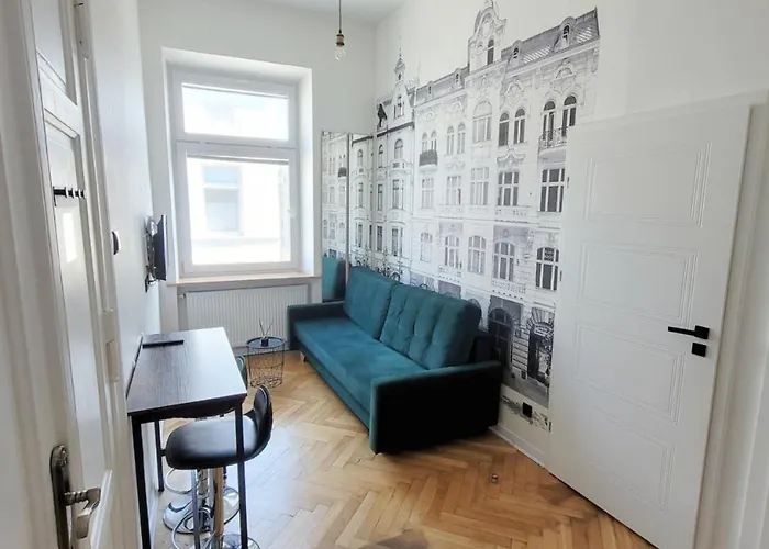 Apartment Grand Theater